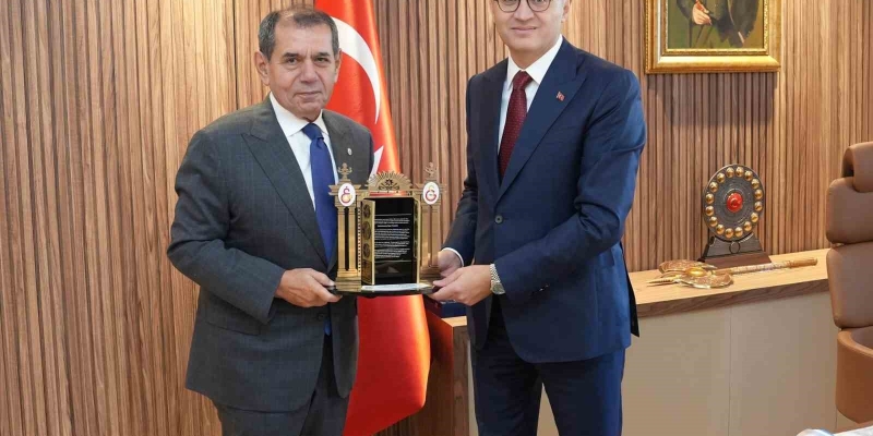 Galatasaray Başkanı Dursun Özbek’ten Cumhuriyet Başsavcısı Barış Duman’a ziyaret