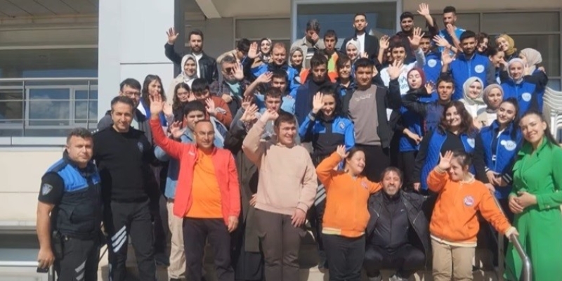 "Hep Birlikte Aileyiz" projesi kapsamında özel çocuklara moral etkinliği