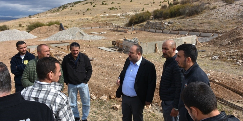 Başkan Hamamcı Oklubalı’nda yapılan çalışmaları yerinde inceledi