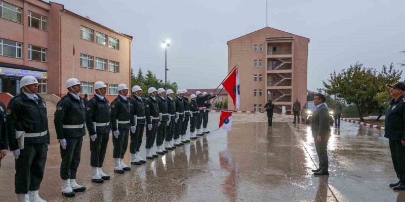 Vali Sözer, POMEM öğrencileriyle bir araya geldi