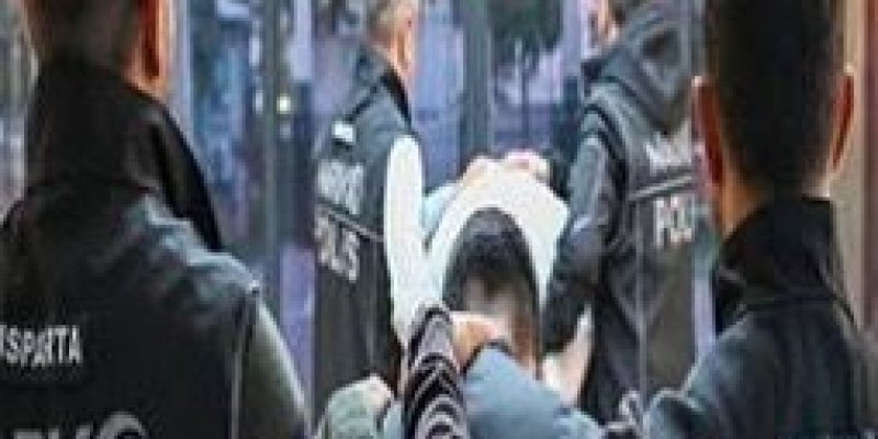 Isparta’da aranan 2 şahıs yakalandı