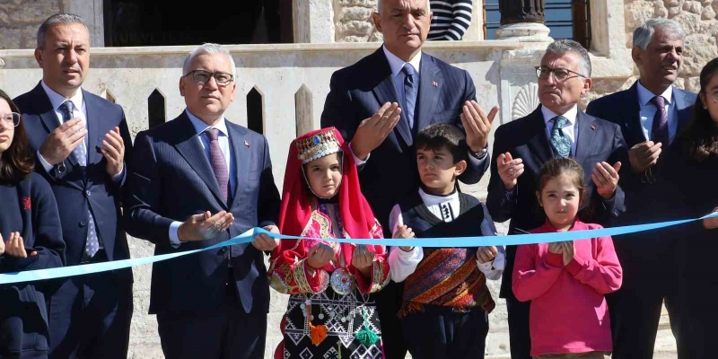 Cuntacılar cezaevine dönüştürmüştü, Numan Efendi Kütüphanesi olarak hizmete açıldı