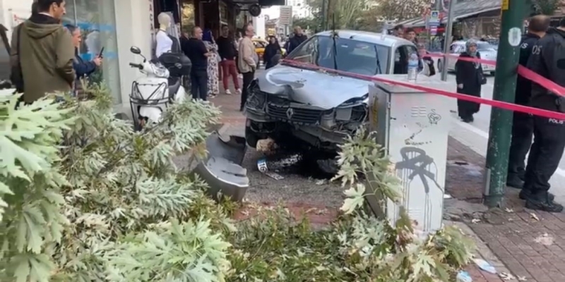 Bursa’da otomobilin çarptığı öğrenci yaralandı