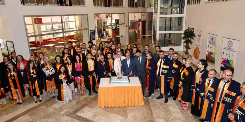 ERÜ Turizm Fakültesi 16. dönem mezunlarını verdi