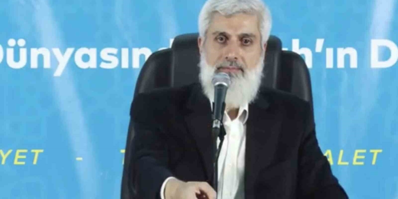 Kuytul’dan Zabıta Müdürlüğü’nü basan destekçilerine: "Hesabınızda para bırakmayın, maaşınızı mümkünse elden alın"