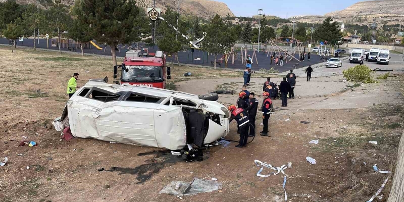 Kazada ağır yaralanan 15 yaşındaki çocuk hayatını kaybetti