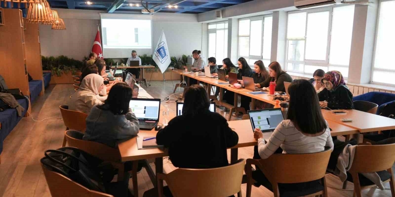 ESO Akademi’de ’İleri Düzey Excel Eğitimi’ gerçekleştirildi