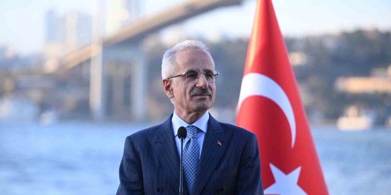 Bakan Uraloğlu: "Bandırma-Tekirdağ hattı ile Marmara Denizi’nde tren feribotu taşımacılığını başlattık"