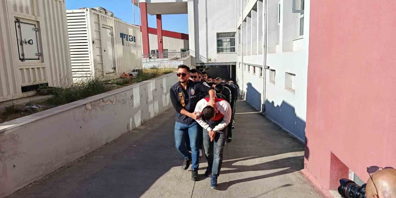 150 milyonluk yasadışı bahsi yöneten şebeke çökertildi: 18 tutuklama