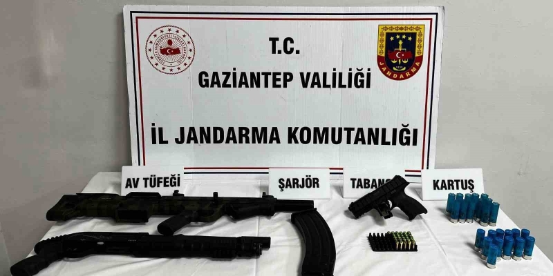 Gaziantep’te silah kaçakçılığı operasyonu: 28 adet tabanca ve tüfek ele geçirildi