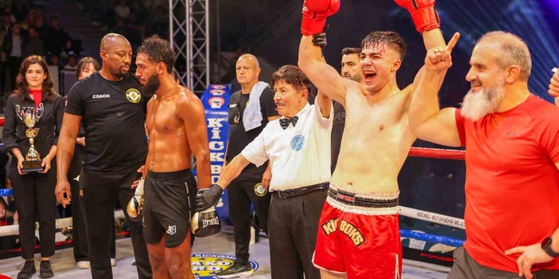 Kocaeli’de kick boks fırtınası esti