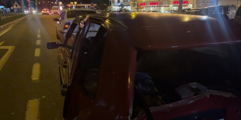 Tavşanlı’da 4 aracın karıştığı zincirleme kaza kamerada