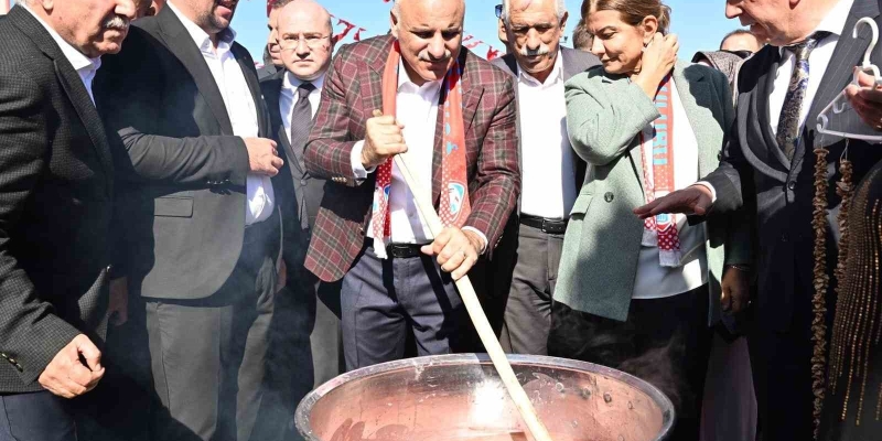 Diyarbakır’da "Kral Yolu Yürüyüşü, Bağ Bozumu ve Nar Festivali’’