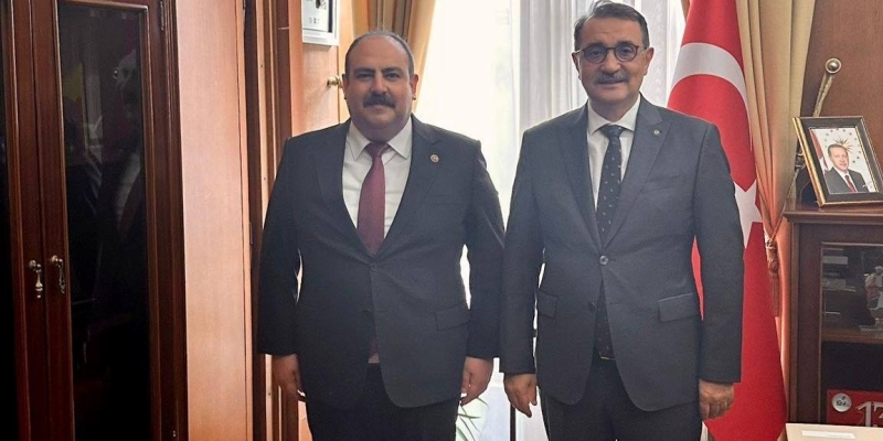 Başkan Hamamcı, Milletvekili Dönmez’i ziyaret etti