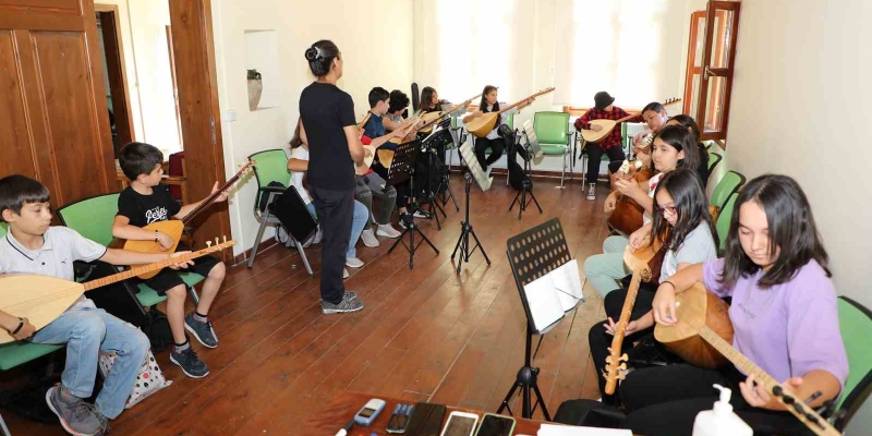 Talas’ta gençler için müzik yolculuğu başlıyor