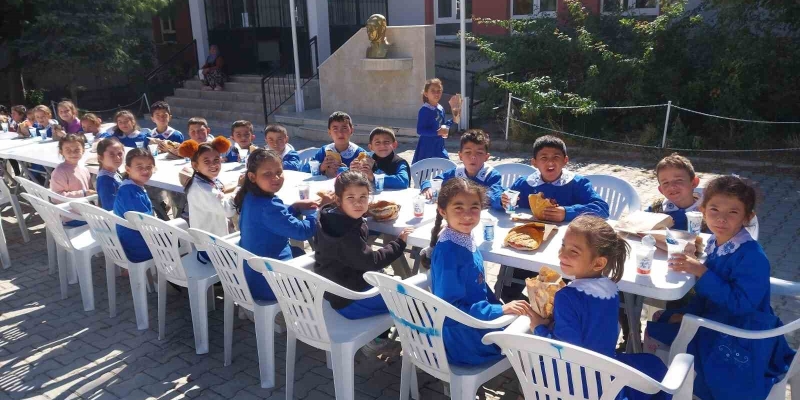 Öğretmenlerden öğrencileri mutlu eden etkinlik