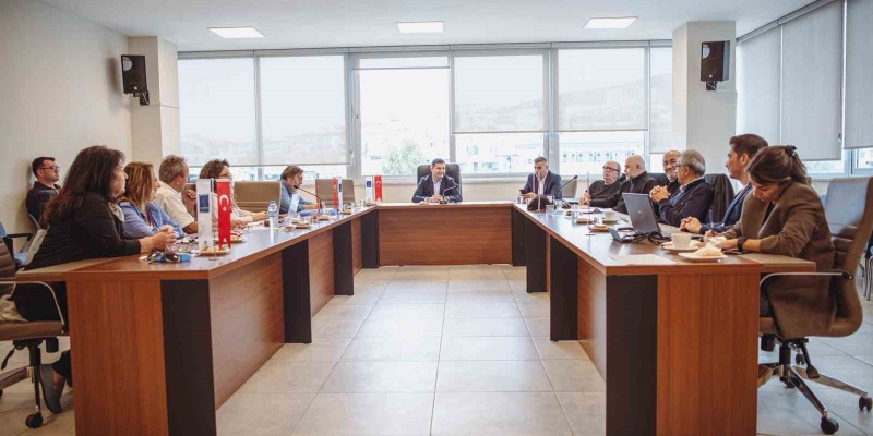 Kuşadası’nda yeni hizmet binası için ilk jüri toplantısı gerçekleştirildi