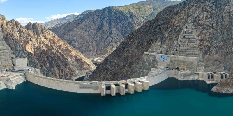 Yusufeli HES 3 yılda 3,4 milyon megavatsaatlik elektrik üretti