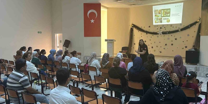Mersin’de annelere madde bağımlılığıyla mücadele eğitimi