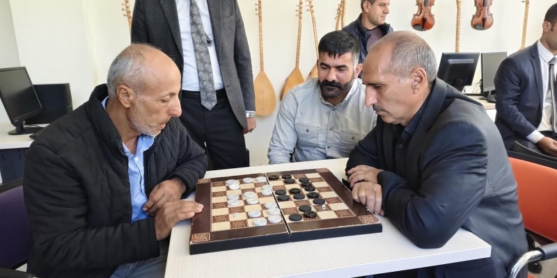 Arıcak’taki Dama Turnuvası’nda yarı final heyecanı