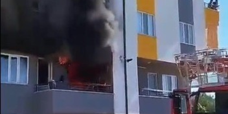 Mersin’de ev yangını korkuttu