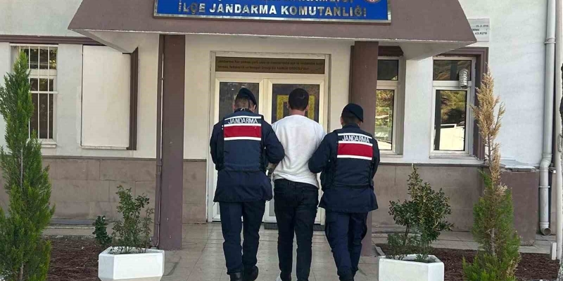 Kırıkkale’de 16 adrese eş zamanlı operasyon: 3 firari hükümlü yakalandı