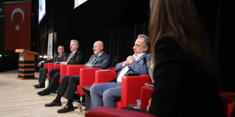 Başkan Palancıoğlu, kentsel dönüşüm çalışmalarını anlattı