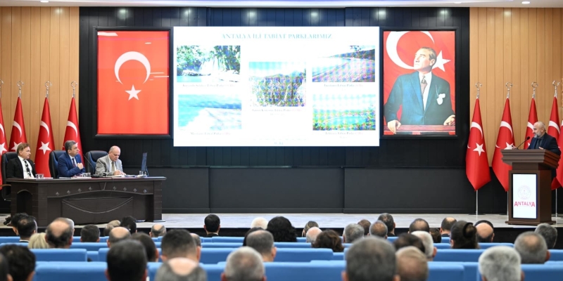 Antalya’da 169 milyar 494 milyon TL’lik 590 proje üzerinde çalışmalar sürüyor