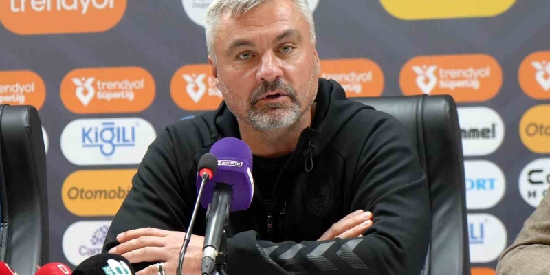Thomas Reis: "3 puan alabilirdik"