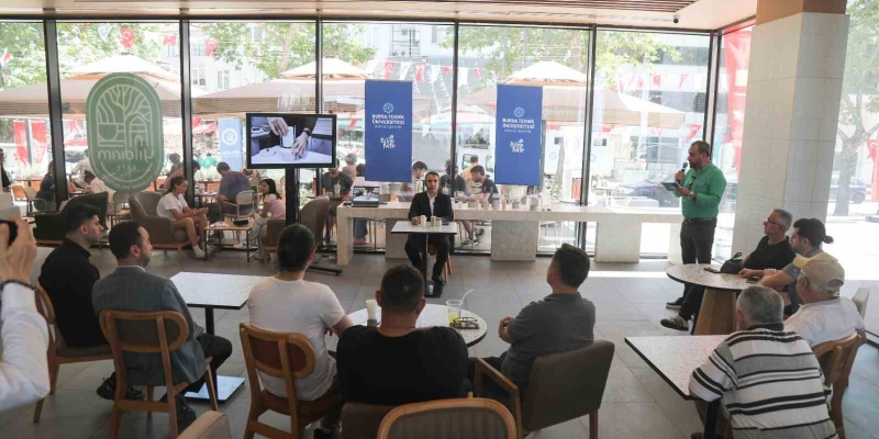 BTÜ’den toplumla bilimsel buluşma: Bilim Kafe’nin ilk etkinliği gerçekleşti