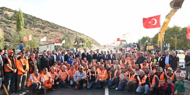 Ulaştırma ve Altyapı Bakanı Uraloğlu: "Tarım, ticaret ve turizme can suyu olacak"