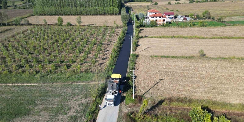 Akyazı’nın iki önemli güzergahı yeni bir yüze kavuştu
