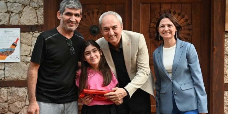 Dokumapark’ta çocukların gelecek şehir hayalleri tuvallere yansıdı