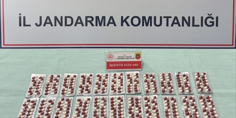 Kırıkkale’de şüpheli şahısların üzerinden uyuşturucu hap ele geçirildi