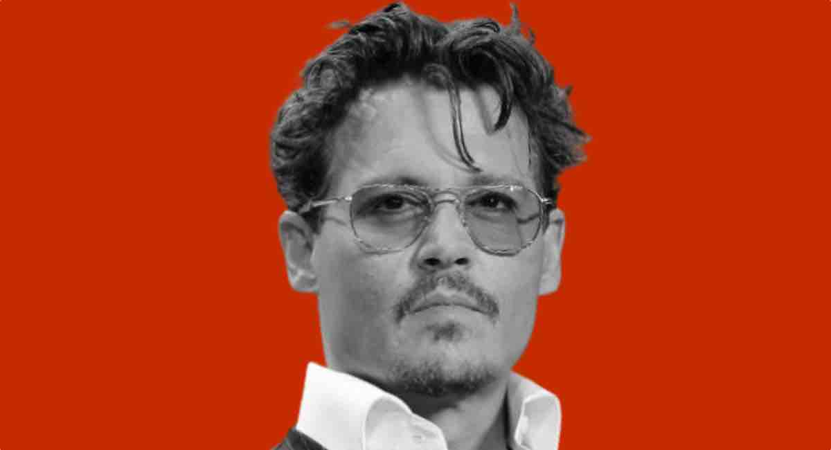 Johnny Depp Boş Yuva Sendromuna Yakalandı
