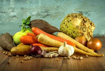 Sebzeler Pişirilince Vitaminleri Kayboluyor Mu? Hangi Sebzeler Çiğ Hangileri Pişirilerek Yenmeli?