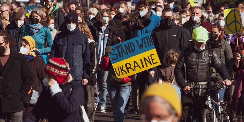 Dnipro'daki Katliam Sonrası Ukrayna Kayıplarına Ağlıyor!