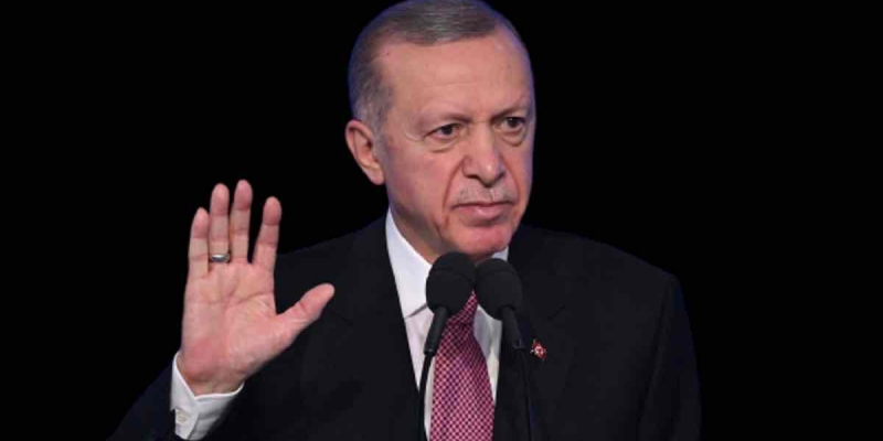 Cumhurbaşkanı Erdoğan'dan Özgür Özel'in Genel Başkan Seçilmesiyle İlgili İlk Yorum! 