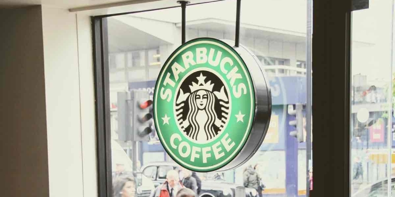 Starbucks'tan Kovulan Genç Tarifleri Sızdırarak İntikam Aldı!