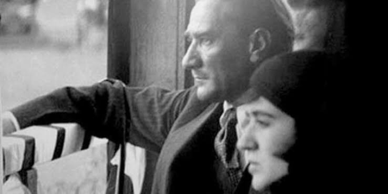 Atatürk'ün Gizli Aşkı Fikriye Aslında Kimdi? 