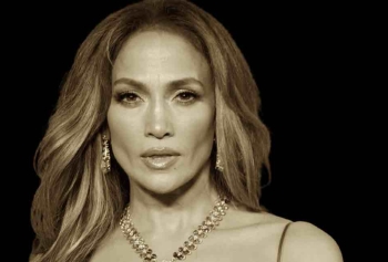 54 Yaşındaki Jennifer Lopez En Seksi Albümünü Hazırlıyor! 