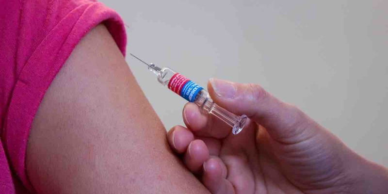 Kişiye Özel İlk Cilt Kanseri Aşısı İngiltere'de Test Ediliyor! 'Heyecan Verici' 