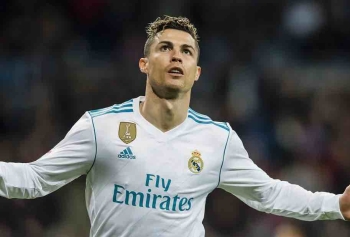 Cristiano Ronaldo Dubai'de Milyarderler Adasından Ev Satın Aldı!
