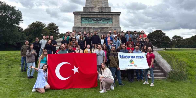 5 Yıl Çalışanın Vatandaş Olabildiği Ülke! İrlanda'da Eğitim Gören Türk Öğrenciler Artıyor!