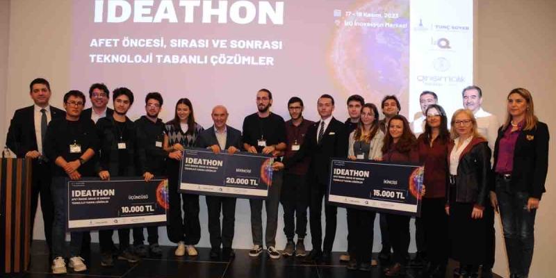 Ideathon Fikir Maratonu İle Gençler İzmir'de Buluştu! 