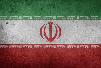 İran'da Olaylar Durmuyor! Medrese Yaktılar! Görüntüler Sosyal Medyada Gündem Oldu!