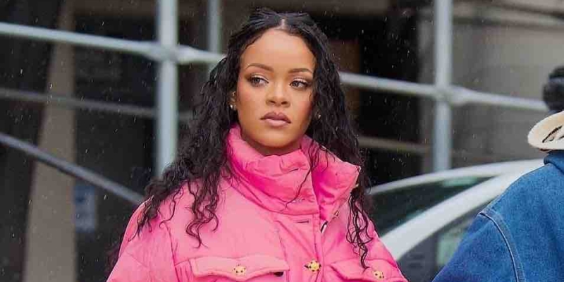 Rihanna Hamile Olduğunu Açıkladı! İşte Detaylar! 
