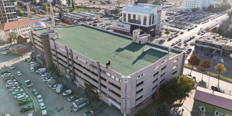 Büyükşehir, Tacettin Katlı Otoparkı’nda 2 milyon TL’lik yatırımı tamamladı