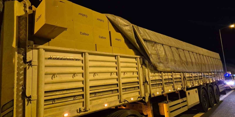 Kırşehir’de 9 milyon 800 bin adet mükerrer bandrollü makaron ele geçirildi