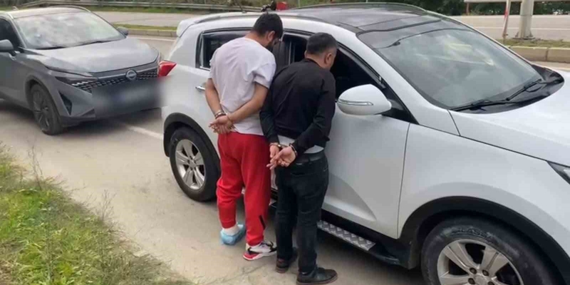 Samsun polisinden nefes kesen takip: 1 kilo 830 gram metamfetamin ele geçirildi